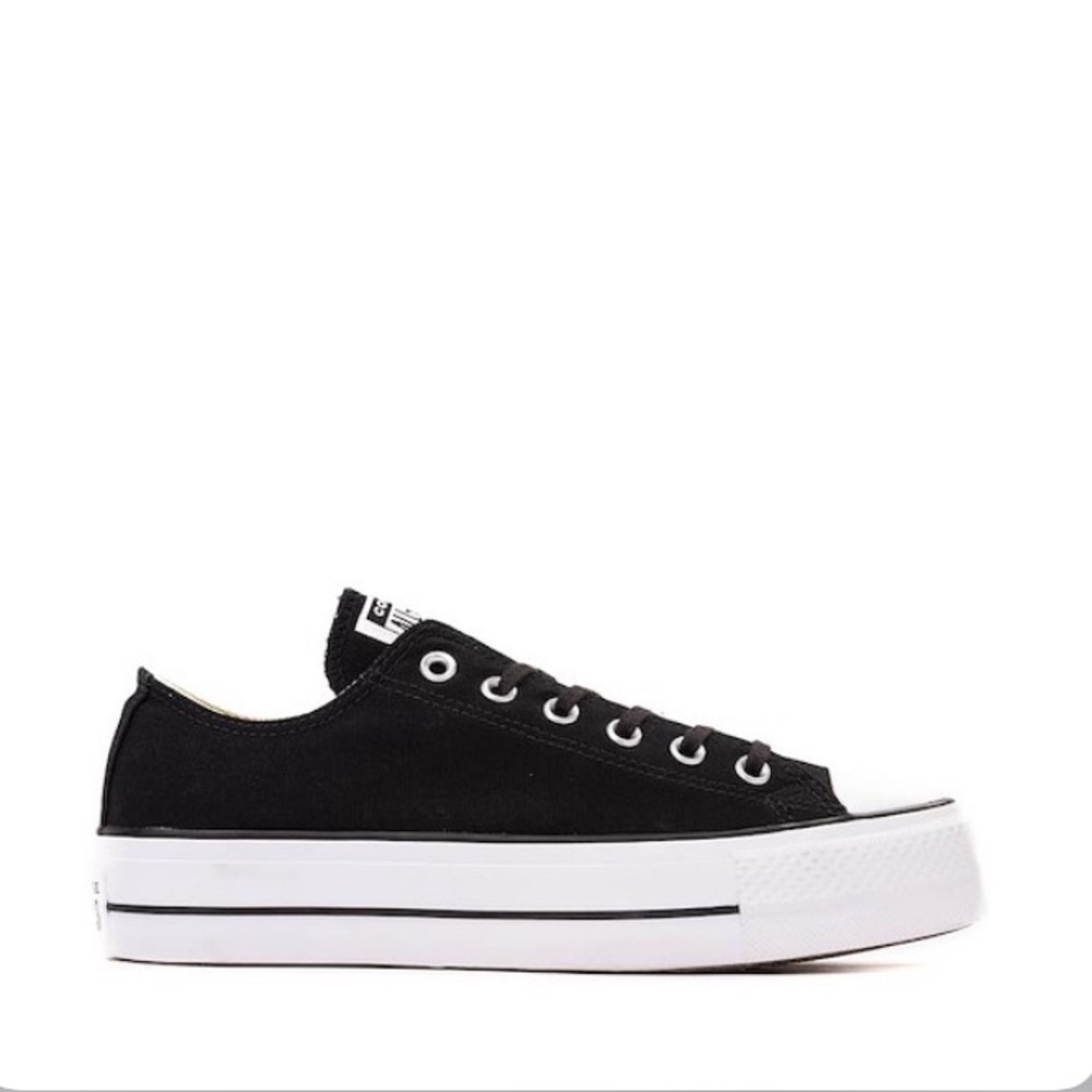 Women’s Converse Chuck Taylor All Star Lift Low-Top Sneaker in Black